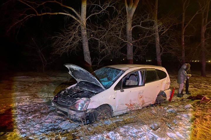 На трассе Абакан - Саяногорск 20-летний бесправник устроил аварию с пострадавшими